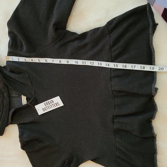 NWT Urban Outfitters Dark Gray Ruffle Super Soft Cozy Casual Hoodie Medium - Picture 6 of 13